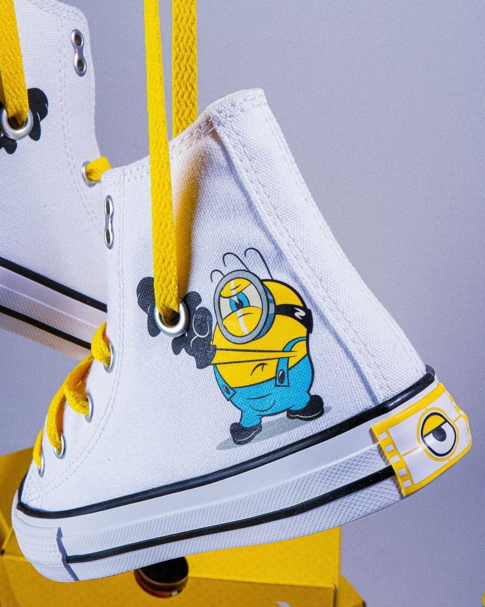 Converse lleva a los Minions al mundo sneaker