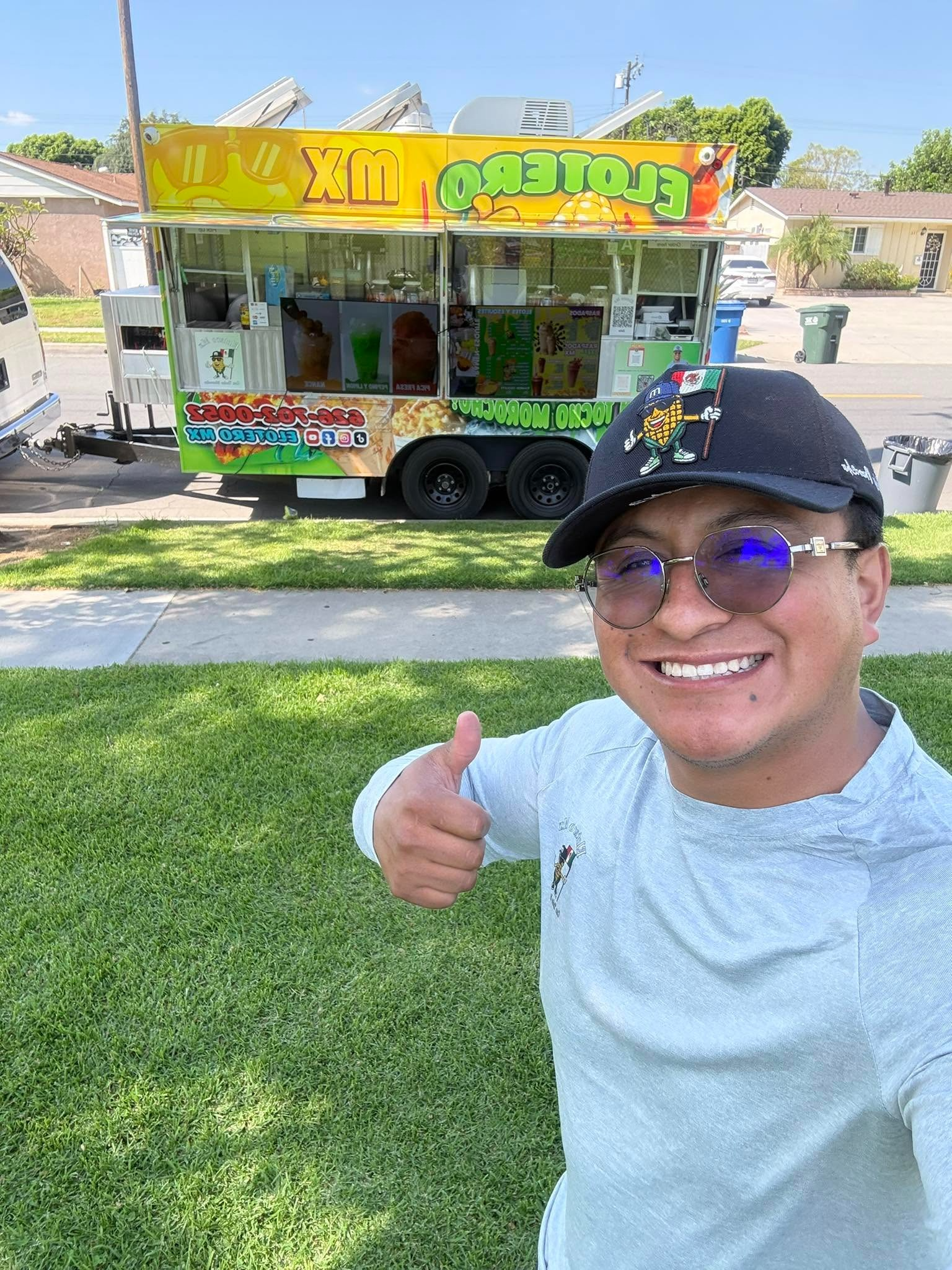 El creador que convirtió la venta de elotes en un fenómeno de las redes sociales