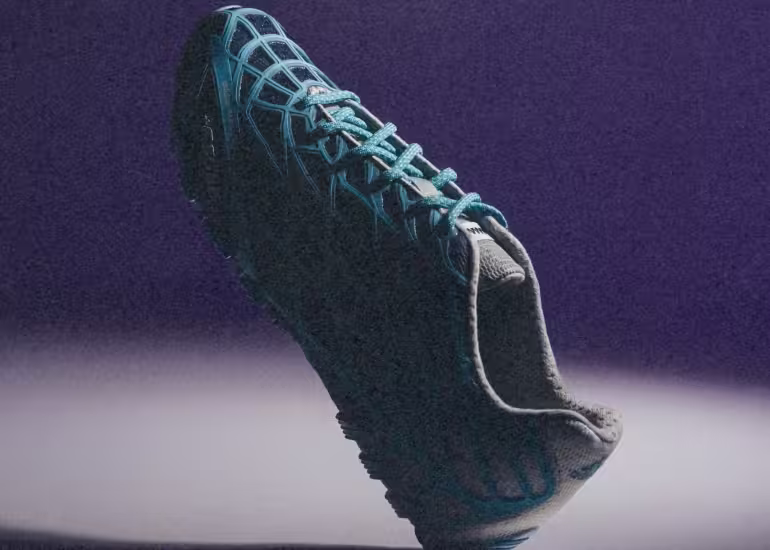Bad Bunny suma un nuevo capítulo junto a adidas con las F50 Ghost Sprint