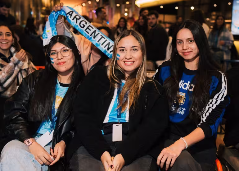 Portada de Los spots para ver el partido de la Selección argentina ante Inglaterra en Buenos Aires