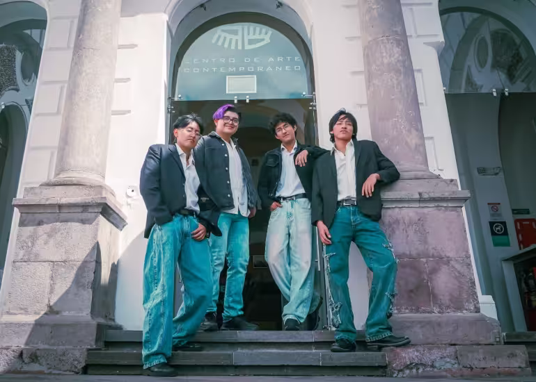 Kronix, el grupo ecuatoriano que lleva el K-pop a la pista de baile