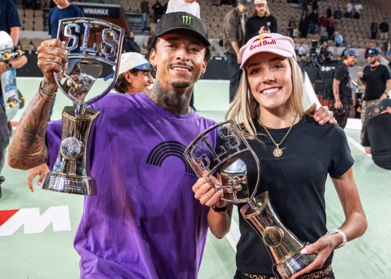 París volvió a rendirse ante el skateboarding: Huston y Covell, campeones de la SLS