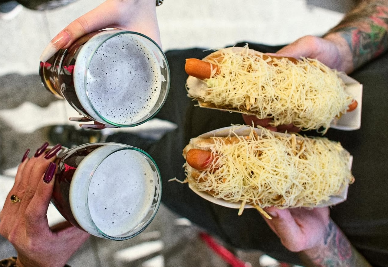 Imagen del artículo: Conocé los panchos virales que volvieron locos a todos en CABA