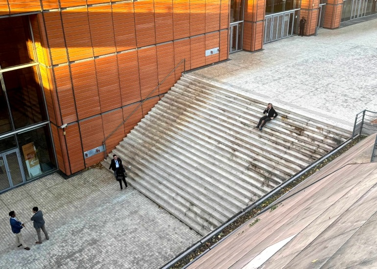 Imagen del artículo: La escalera que desafió al skateboarding mundial