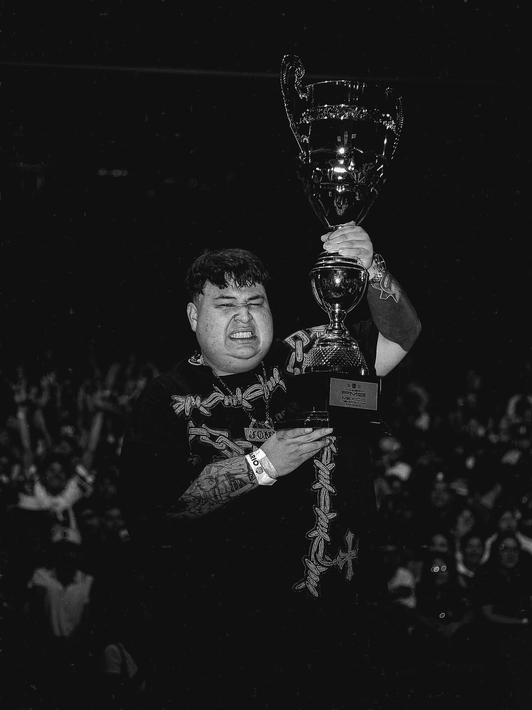 Imagen del artículo: Jony Beltrán toca la gloria y se consagra campeón de FMS México