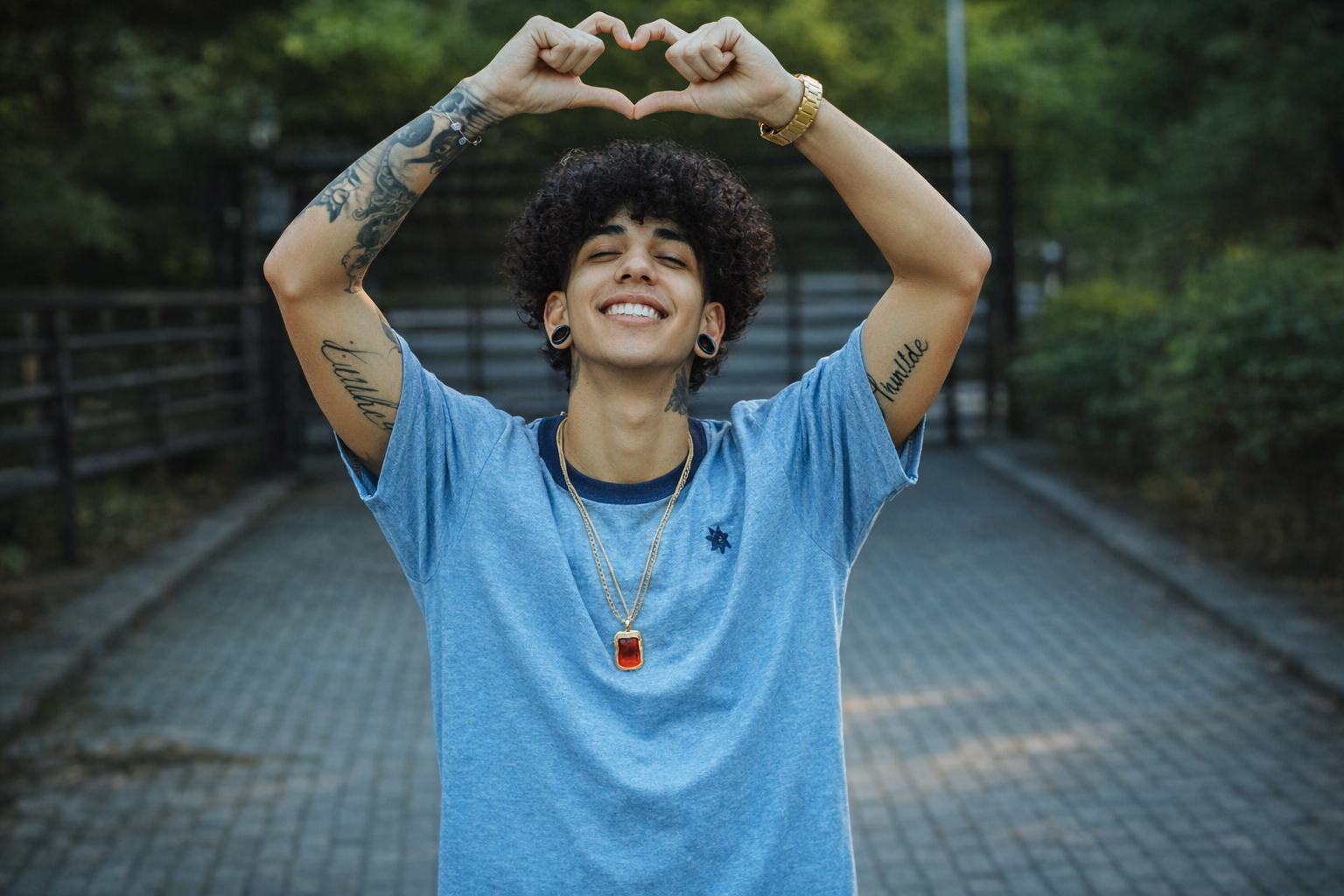 Imagen del artículo: Micro TDH, el artista que vendió su pasado para ser dueño de su futuro