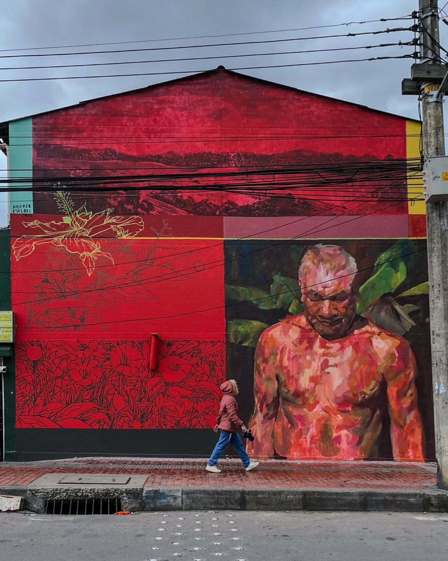Entre graffiti, sociología y muralismo: la mirada de Eskibel