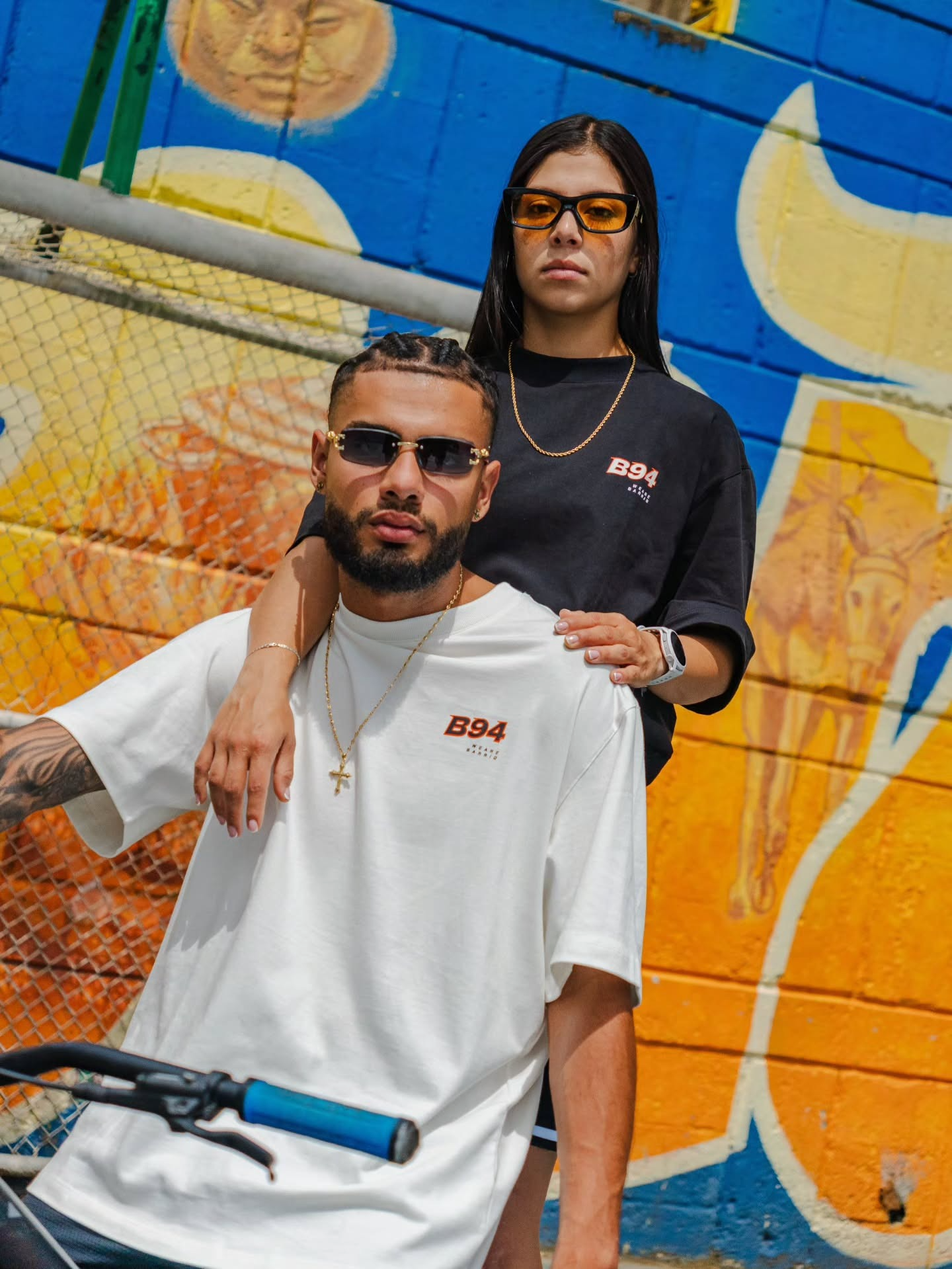 La marca que lleva la cultura del básquet del barrio a la moda urbana: así es B94