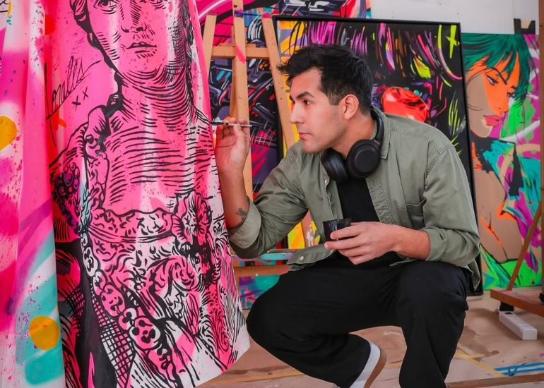 Imagen del artículo: Luis Morales y el arte fluorescente que conquistó los muros y la alta costura