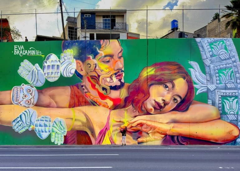 Imagen del artículo: Eva Bracamontes, la muralista mexicana que transforma el arte en reflexión