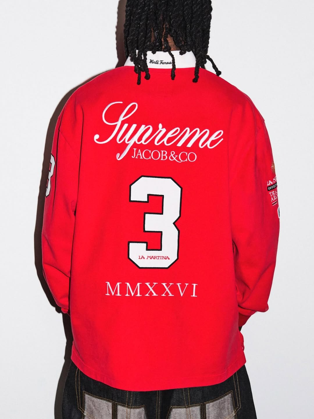 Imagen del artículo: Dos mundos, una estética: el junte de La Martina y Supreme