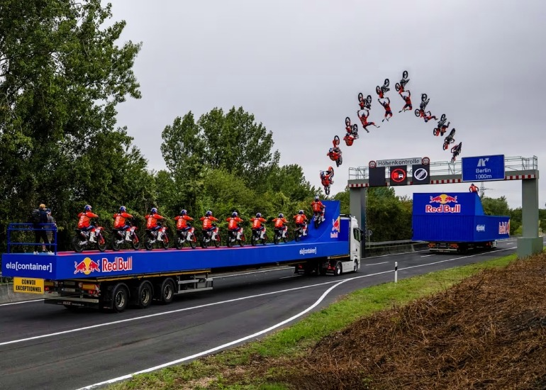 Imagen del artículo: El día que Luc Ackermann confirmó que los humanos pueden volar