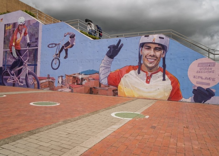 Imagen del artículo: Bogotá homenajeó a Luis Rincón con un mural gigante dedicado al BMX Freestyle
