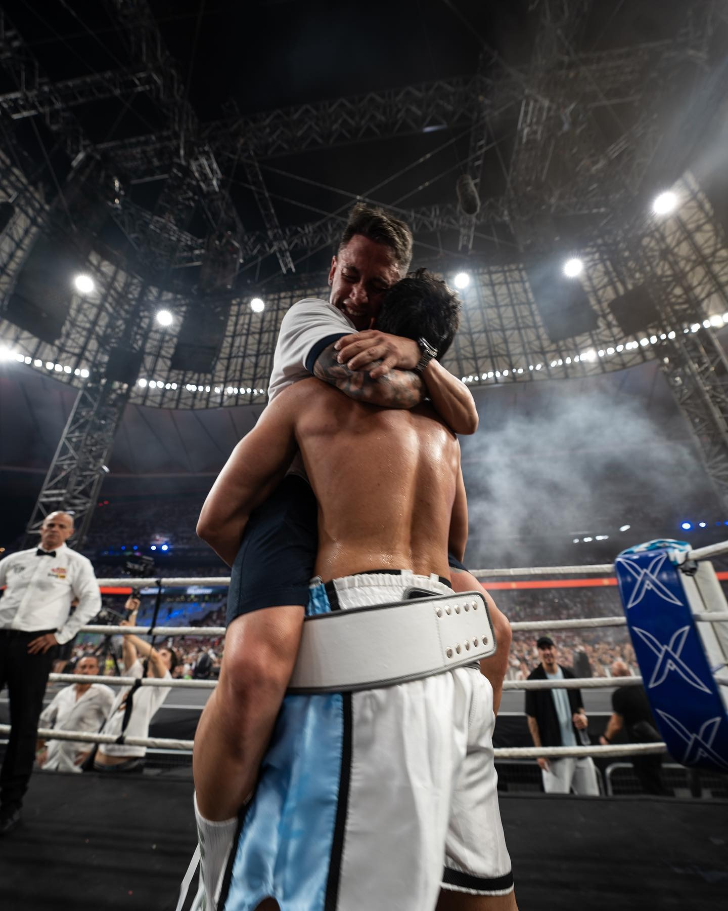 Imagen del artículo: Del nocaut de Coscu al combate entre Alondrissa y Angie Velasco: los cruces latinos en La Velada del Año