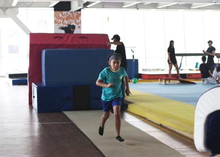 Imagen del artículo: La academia de parkour en CDMX donde podés dar tus primeros saltos