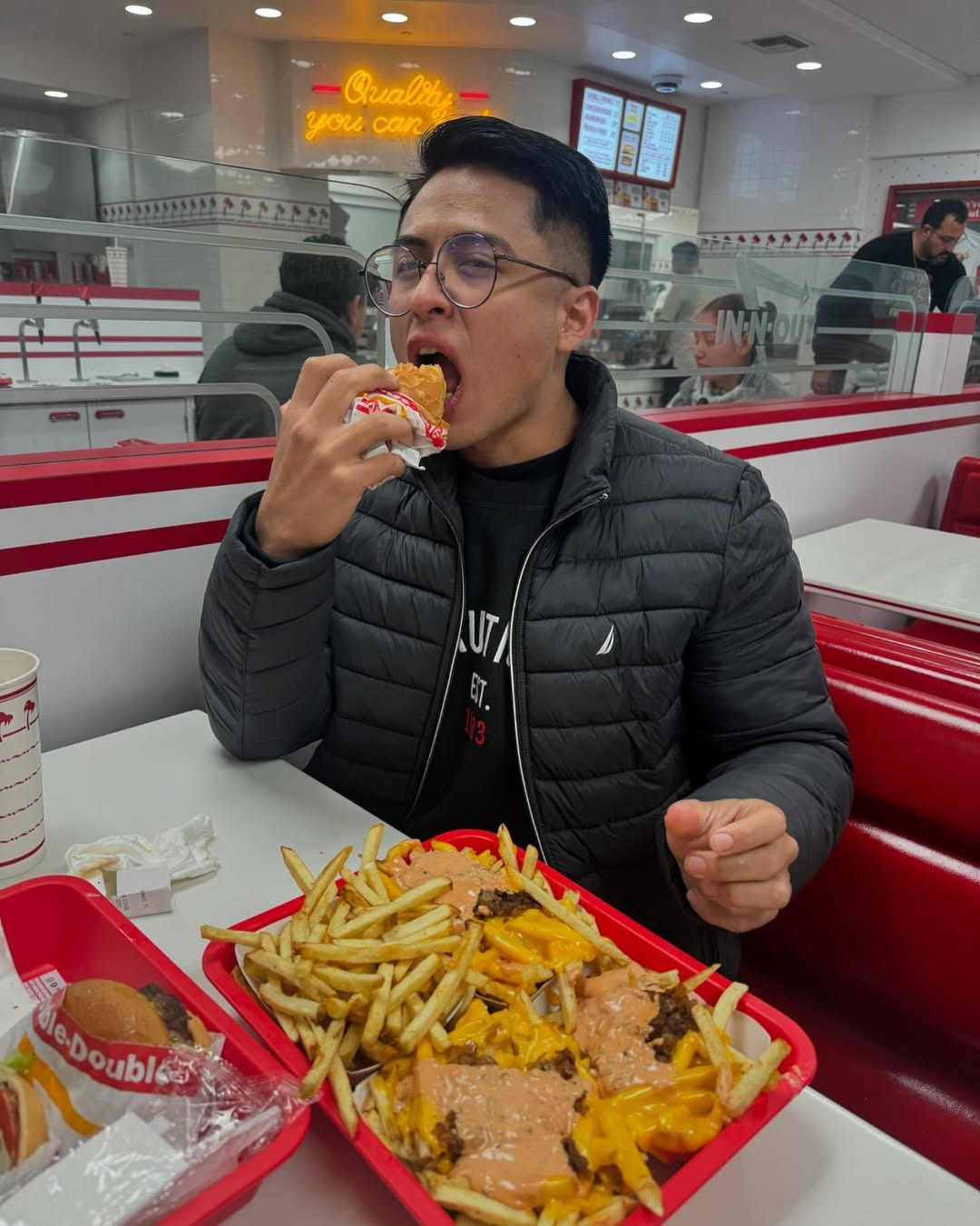Imagen del artículo: El youtuber que desafía la comida callejera en México