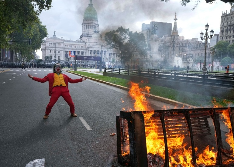Imagen del artículo: De perder su trabajo a convertirse en el Joker más famoso de Argentina