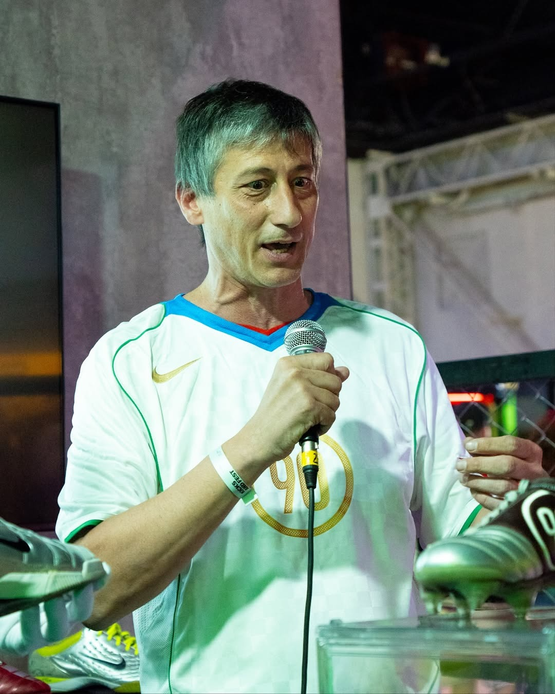 Imagen del artículo: Marcelo Botines y una vida dedicada a coleccionar historias del fútbol