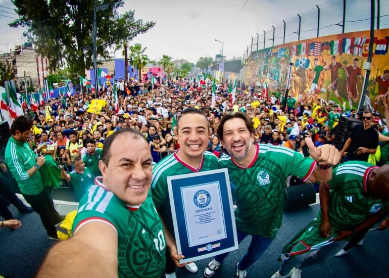 Imagen del artículo: El mural mundialista de México que rompió un Récord Guinness