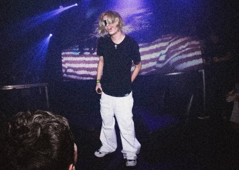 Imagen del artículo: ¿Quién es Lolo, el artista que se transformó en una figura clave del under?