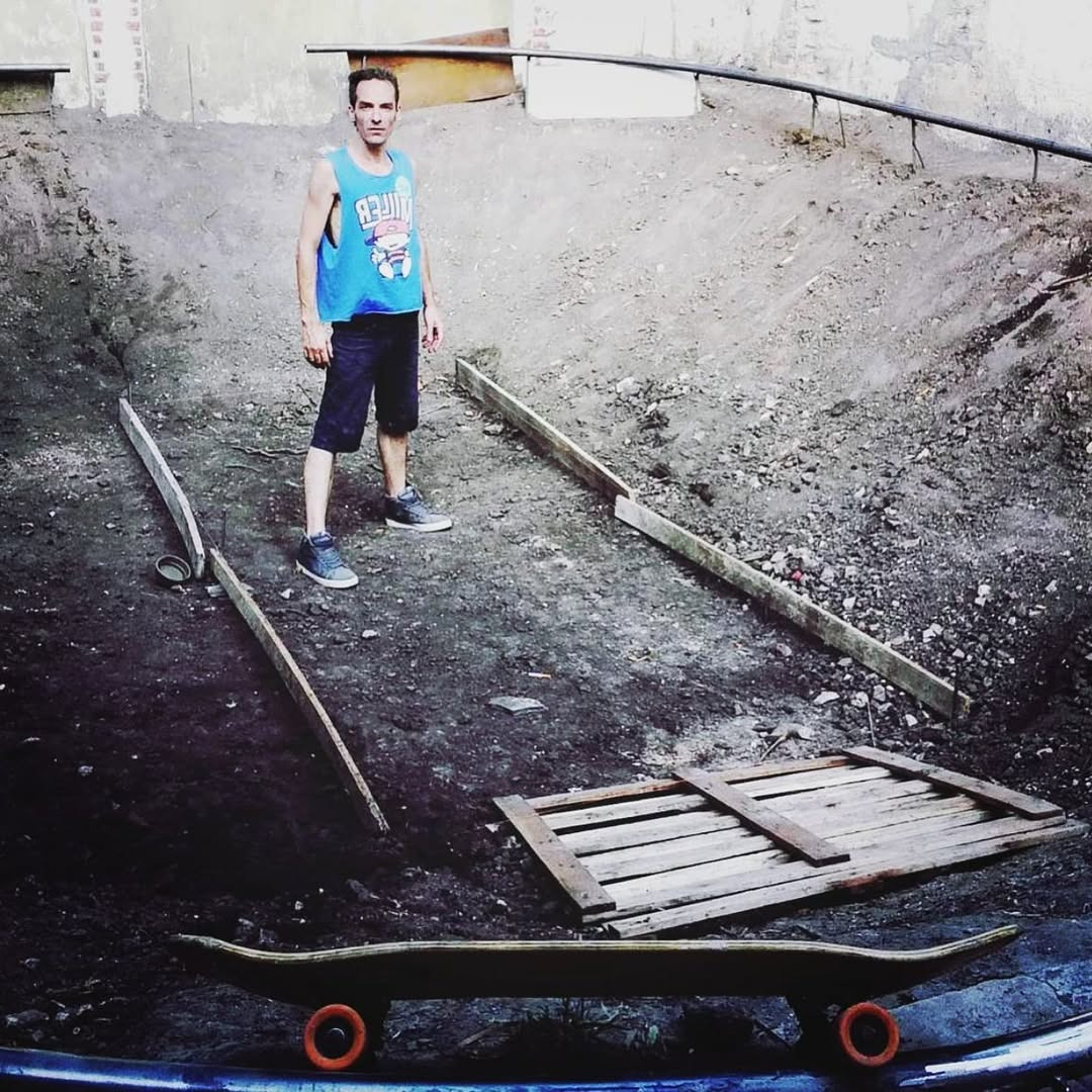 Imagen del artículo: El skatepark escondido en una casa de Temperley