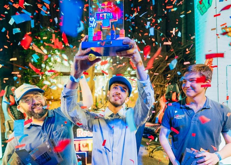 Portada de Los latinos que buscarán la gloria en la Final Mundial de Red Bull Tetris