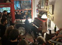 Sandwich Piano Bar, el rincón que une la música y la gastronomía